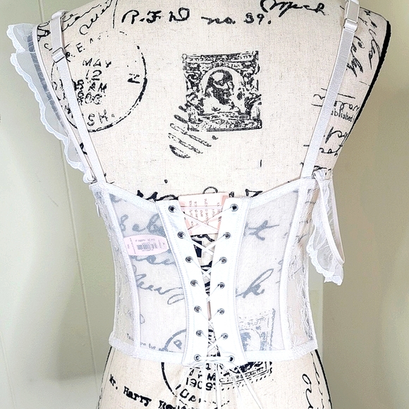 Victoria's Secret Designer Collection Bridal Bustier Corset 36C - Picture 3 of 11